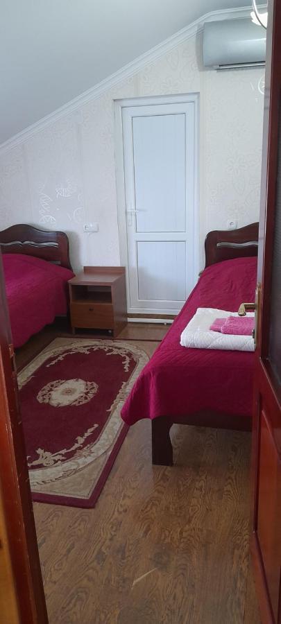 Nona Guest House Silda Kültér fotó