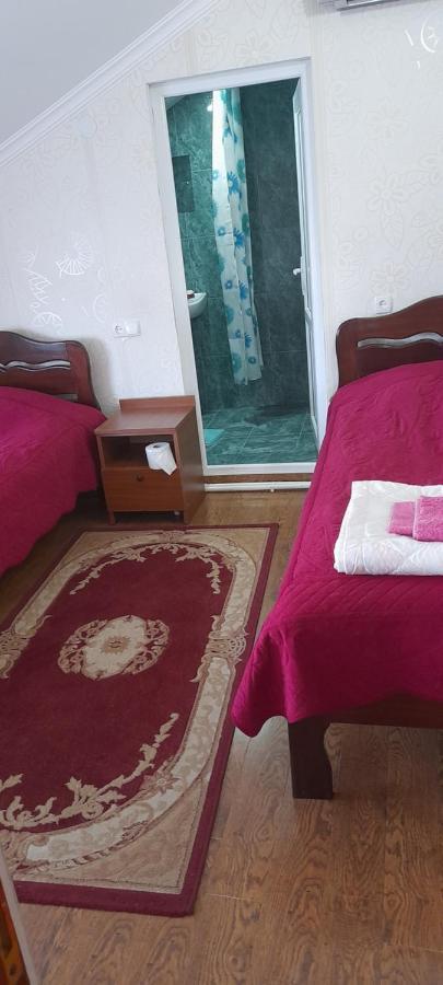 Nona Guest House Silda Kültér fotó