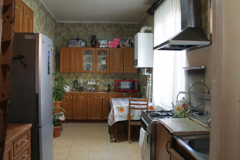 Nona Guest House Silda Kültér fotó
