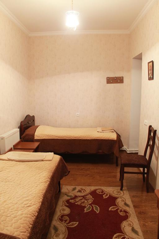Nona Guest House Silda Kültér fotó